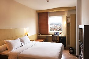 Ibis Bandung Pasteur