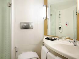 Ibis Bandung Pasteur