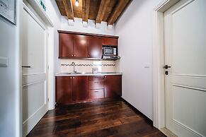 SUNce Palace Apartments with free offsite parking