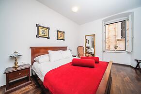 SUNce Palace Apartments with free offsite parking