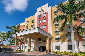 Comfort Suites Fort Lauderdale Airport South & Cruise Port