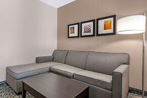 Comfort Suites Fort Lauderdale Airport South & Cruise Port