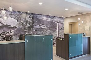 La Quinta Inn & Suites by Wyndham Chattanooga - Lookout Mtn