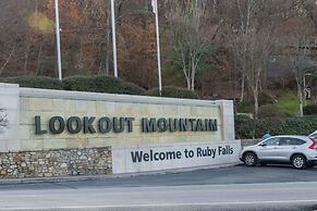 La Quinta Inn & Suites by Wyndham Chattanooga - Lookout Mtn