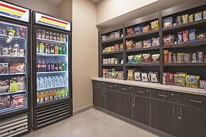 La Quinta Inn & Suites by Wyndham Chattanooga - Lookout Mtn