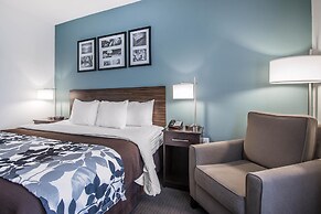 Sleep Inn & Suites