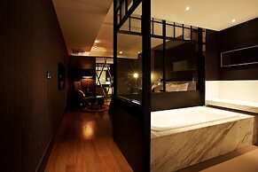 Lee Design Hotel