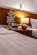 Jimbaran Balangan BeachFront Villa Nakar