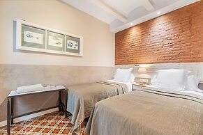 Fuster Apartments By Aspasios