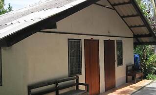 Pooltrap Village Bungalow