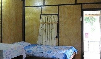 Pooltrap Village Bungalow