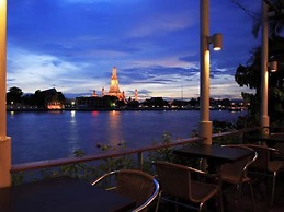 Aurum The River Place