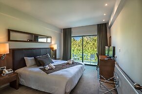 Rodon Hotel and Resort