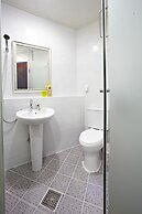 Rainbow Hotel Myeongdong