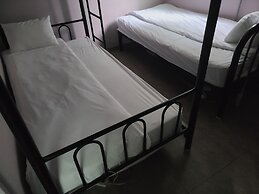 Rainbow Hotel Myeongdong