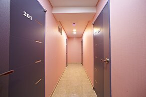 Rainbow Hotel Myeongdong