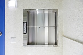 Rainbow Hotel Myeongdong