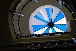 Life Apartments Alameda Colon