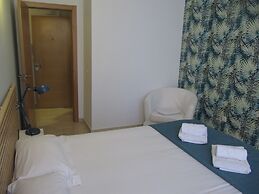 Life Apartments Alameda Colon