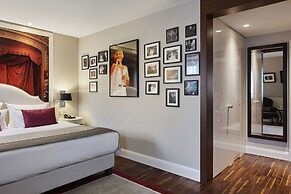 TITANIC Gendarmenmarkt Berlin