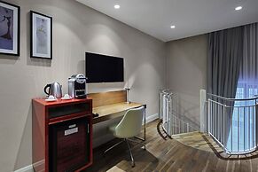 TITANIC Gendarmenmarkt Berlin