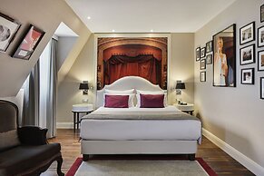 TITANIC Gendarmenmarkt Berlin