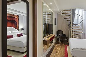 TITANIC Gendarmenmarkt Berlin