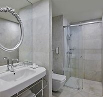 TITANIC Gendarmenmarkt Berlin