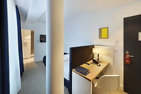 Bayer 89 Vi Vadi Hotel