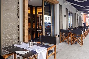 Bayer 89 Vi Vadi Hotel