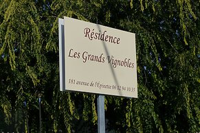 Les Grands Vignobles