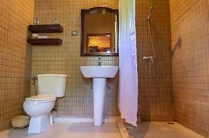 Riverside @ Hsipaw Resort