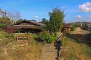 Riverside @ Hsipaw Resort