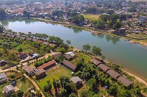Riverside @ Hsipaw Resort