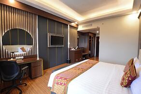 The Rich Jogja Hotel