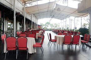 The Rich Jogja Hotel