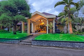 Hotel Montana Dua Malang