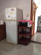 Baan Rim Lay Lipa Noi