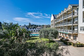 Portsea Village Resort