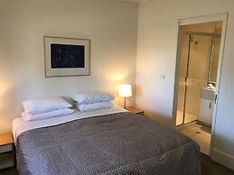 Portsea Village Resort