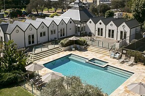 Portsea Village Resort