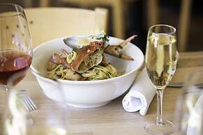 Portsea Village Resort