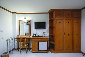 Hua Hin White Villa