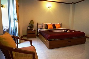 Hua Hin White Villa