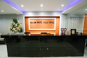 Hua Hin White Villa
