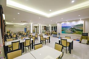 Hua Hin White Villa