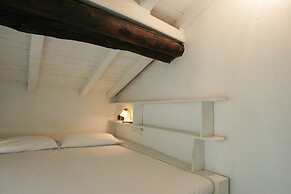 Casa Milano Apartments and Rooms