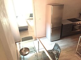 Casa Milano Apartments and Rooms