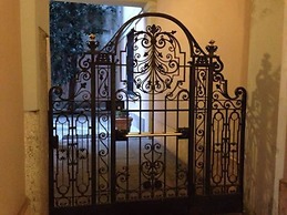 Casa Milano Apartments and Rooms