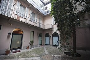 Casa Milano Apartments and Rooms